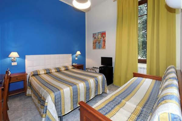 Hotel Moderno Siena Exterior photo